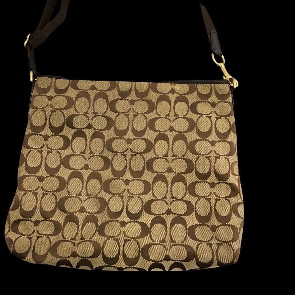 Coach - Picture 2 of 2